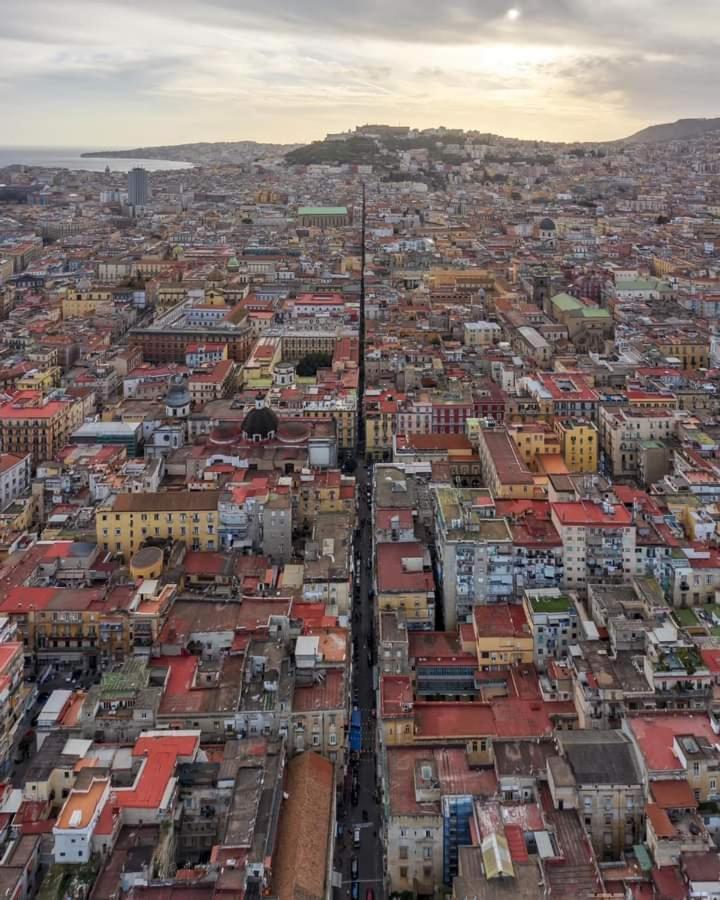 Nennella A Spaccanapoli Appartement Buitenkant foto